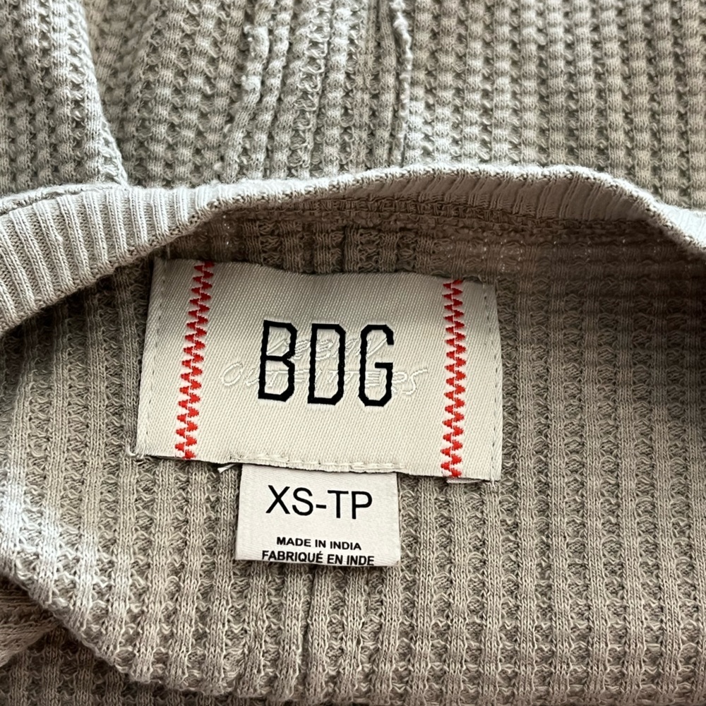 Urban Outfitters x BDG Rory Spliced Patchwork Plaid Flannel Thermal - Picture 11 of 13